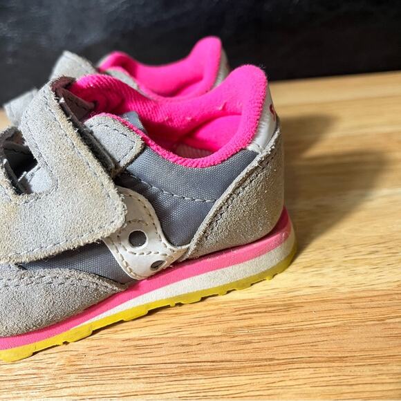 Saucony Gray Jazz‎ Hook And Loop Sneakers Size 4.5 - Picture 4 of 10